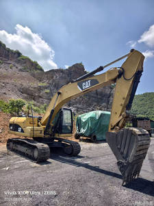 Excavatrice Caterpillar 320D d'occasion, modèle 2010, puissance 118 kW, capacité de la benne 1,19 m, origine Japon, moteur, pompe, <span class=keywords><strong>construction</strong></span> - Product Image 4