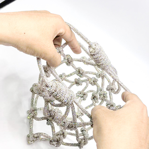 Borsa a mano in rete di cristallo con strass lucidi intrecciati a mano, design esclusivo, per uso quotidiano, da donna, fai da te, con strass in cristallo intrecciati - Product Image 6