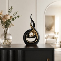 Sculpture de cœur en céramique noire et dorée, décoration de table abstraite moderne pour salon, anniversaire et Saint-Valentin