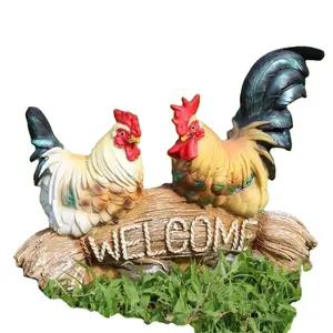 Garden Decoration Resin Hen and Rooster Farm Animals Figurine