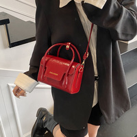 Nouveau sac à main texturé haut de gamme avec fermeture à rabat, en polyester, élégant, simple, polyvalent, raffiné, sac bandoulière/sac épaule pour femmes