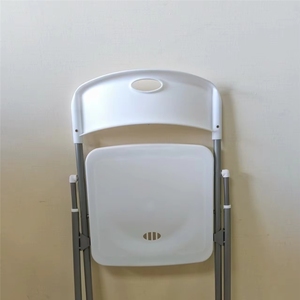 เก้าอี้เหล็กพับได้สีดำทันสมัยราคาประหยัด พับเก็บได้ ระบายความร้อนได้ดี ซ้อนกันได้ เหมาะสำหรับใช้ในบ้าน สำนักงาน อพาร์ทเมนต์ ห้องรับประทานอาหาร โรงเรียน - Product Image 4