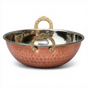Bol de service Kadai en acier inoxydable avec finition cuivre martelé et poignées décoratives en laiton - Product Image 1