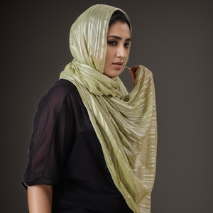 Wholesale Islamic Muslim Silver <strong>Fashion</strong> <strong>Turban</strong> Scarf Stripe Glitter Shimmer Chiffon <strong>Hijab</strong> Shiny Gold Sequins Stripe <strong>Hijab</strong> - Product Image 1