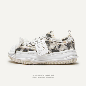 2025 Guangzhou Deconstruction Brand Baskets Tendance Printemps-Été Polyvalentes pour Hommes et Femmes, Chaussures de Marche à Semelle Épaisse - Product Image 6