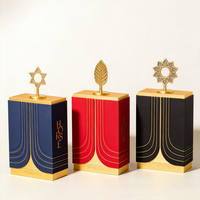 Boîte cadeau rigide à double porte avec design personnalisé, ornement métallique sur mesure et insert pour emballage d'affaires de luxe haut de gamme