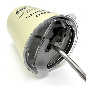 Tasse isotherme en acier inoxydable à prix abordable, très vendue, pour le café, les voyages d'aventure, la salle de sport et les activités sportives - Product Image 4