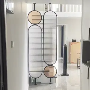पर्यावरण के अनुकूल आधुनिक कांच फांसी धातु स्क्रीन कमरे के दरवाजे बाहर दीवार विभक्त स्टेनलेस स्टील प्लेट स्क्रीन कमरे डिवाइडर