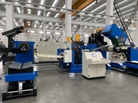 Ligne de production automatique de laminoirs à froid Machine à gaufrer en acier inoxydable avec composant moteur central