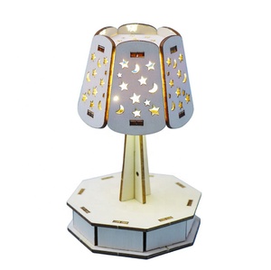 Lampe de bureau en bois intelligente et créative à commande vocale, aide pédagogique DIY, modèle d'invention scientifique et technologique pour enfants, expérience scientifique - Product Image 1