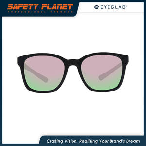 Hecho en Taiwán Full-Rim Fashion Sportif Lentes polarizadas fotocromáticas a prueba de viento Gafas para montar al aire libre - Product Image 2