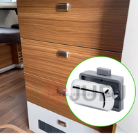 Nouvelle Arrivée Poignée de Verrouillage à Bouton Rectangulaire en Métal pour Armoire de Camping-car, Caravane, Camping-car