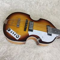 Guitare basse à quatre cordes de haute qualité avec manche en érable et touche en palissandre, très distinctive et élégante