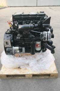 Mesin Diesel Berpendingin Air 4.5L 200HP dengan Starter Elektrik ISDe200 40 yang Bertenaga - Product Image 2