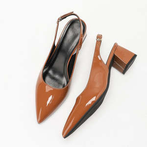 Nouvelles sandales d'été à talons hauts pour femmes, grandes tailles 36-45, en cuir verni uni, à bout ouvert, à enfiler, pour les aventures en extérieur en automne - Product Image 6