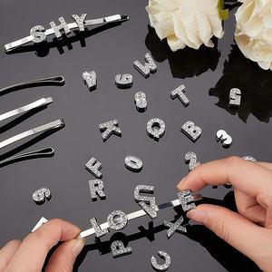 Ciondoli con lettere di strass bracciale con ciondoli con lettere di ciondoli con scritta scritta da donna - Product Image 4