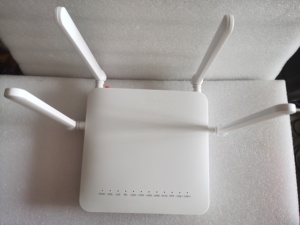 VXAR F780L อุปกรณ์ GPON WIFI ONU รุ่นใหม่ พร้อมพอร์ต 4 ช่อง และ 1GE+3FE+2POTS+4WIFI สำหรับเครือข่าย FTTH/FTTB/FTTX - Product Image 1