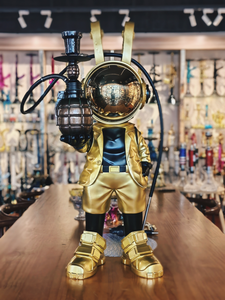 Commercio all'ingrosso Shisha decorazione per la casa astronauta luce notturna scultura astronauta narghilè statua arti e mestieri camera decorazione Chicha - Product Image 3