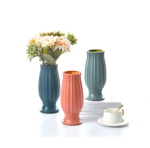 Avrupa minimalist roma vazo ev ve yemek masası süslemeleri kuru ve ıslak vazolar işık lüks anti damla dekoratif mobilya