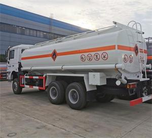 Camión cisterna de combustible SHACMAN de 10 ruedas Camions Citerne Essence Et <span class=keywords><strong>Gasoil</strong></span> 6x4 Camión cisterna de combustible con dispensador de combustible a la venta - Product Image 4