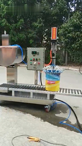 Machine de remplissage de seaux de liquides |   Remplisseur automatique de bidons de peinture chimique |   Produit chimique à séchage <span class=keywords><strong>rapide</strong></span> pour peinture avec machine de capsulage - Product Image 4