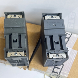 (ロット 2 個) 6ES7322-1BL00-wbr0AA0 デジタル出力モジュール - Product Image 1