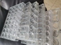 2025 moules à chocolat en polycarbonate à usage domestique personnalisés de qualité alimentaire petite assiette moule pour pouding bonbons gâteau-boîte à outils sac emballé