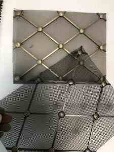 Griglie Decorative in Rete Metallica con Diamanti Assemblati a Mano per Mobili - Product Image 2