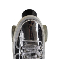 Patins à roulettes Quad en ligne à 4 roues à double rangée de haute qualité avec lumières clignotantes à LED Chaussure de skate de qualité garantie