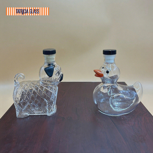 Bottiglia Quadrata per Vodka e <span class=keywords><strong>Whisky</strong></span> in Vetro Trasparente, Logo Personalizzato, Produttore Certificato ISO FDA OEM ODM per Marchi di Liquori - Product Image 6