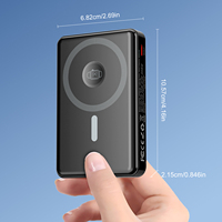 Batterie externe magnétique sans fil Type-C 10000mAh 22.5W à charge rapide avec support portable et câble détachable pour l'extérieur