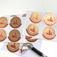 Étiquette professionnelle multicolore de feuille de papier d'aluminium imprimant l'autocollant d'estampage d'or clair pour le fabricant d'emballage de produit