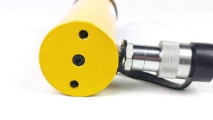 Cilindro Hidráulico de Acción Simple RC-158 de 15 Toneladas, Cilindro Hidráulico de 203 mm de Carrera y 700 bar para Elevación y Mantenimiento Industrial - Product Image 5