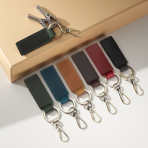 Porte-clés porte-clés en cuir véritable personnalisé <span class=keywords><strong>de</strong></span> luxe avec clip <span class=keywords><strong>de</strong></span> boucle <span class=keywords><strong>de</strong></span> ceinture pour clés porte-clés en cuir <span class=keywords><strong>de</strong></span> qualité - Product Image 1