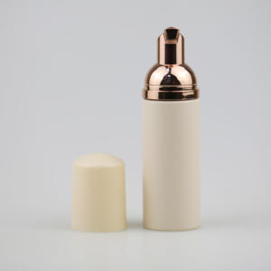 Bouteille de shampooing à cils personnalisable de 60ml 100ml avec emballage de brosse à shampooing en mousse à cils nus Boîte d'extension de modèle de logo incluse - Product Image 2