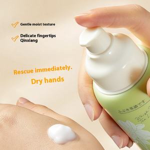 Camélia <span class=keywords><strong>fleur</strong></span> <span class=keywords><strong>d</strong></span>'<span class=keywords><strong>oranger</strong></span> hydratant frais rugueux hydratant automne hiver non gras crème pour les mains aux herbes - Product Image 2