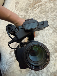 กล้องวิดีโอประสิทธิภาพสูง Sony PXW-Z280 ซูม 17 เท่า 4K สำหรับงานอีเว้นท์/งานแต่งงาน กล้องวิดีโอแบบมือถือ - Product Image 3
