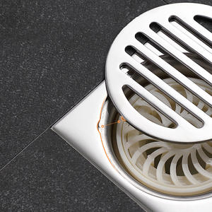 مصفاة أرضية مربعة مضادة للروائح من YOTO، غطاء شبكي قابل للتركيب في البلاط، مصفاة حمام نحاسية بتشطيب مصقول - Product Image 2