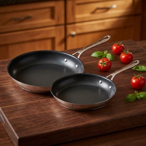 Ensemble de casseroles en acier inoxydable Cook's Direct de Jamie Oliver, 2 casseroles 24/28 cm, revêtement antiadhésif, indicateur de cuisson, rivets sécurisés - Product Image 3