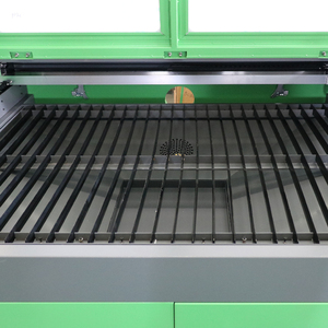 Máquina de Corte Hidráulica CNC, Tipo Guillotina de Cuchillas Paralelas Inclinadas, Corte Láser de Fibra de Ángulo CO2 (cortadora) - Product Image 4