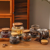 Modern design glazen voorraadpot met grote inhoud, luchtdichte sluiting, bamboe deksel, geschikt voor gedroogd fruit, koffiebonen, thee, vaatwasserbestendig.