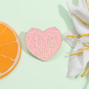 Tits up Enamel Pin merah muda hati bros kerah jas perhiasan lencana hadiah untuk Teman pakaian anak-anak grosir - Product Image 2