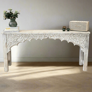 Consolle in Legno Massello Sbiancato Intagliata a Mano, Tavolo Vintage per Ingresso e Soggiorno - Product Image 2