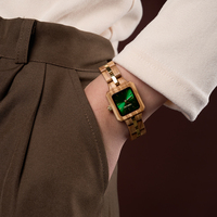Jam Tangan Wanita Modern Bergaya, Dapat Disesuaikan, Kayu Alami Persegi, Antik, Fashion, Quartz, untuk Pergelangan Tangan Kecil