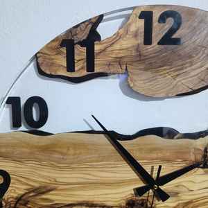 Reloj de Pared de Resina y Madera Hecho a Mano, Decorativo, Elegante, Duradero, Funcional y Elegante, Ideal para Sala de Estar, Dormitorio u Oficina - Product Image 6