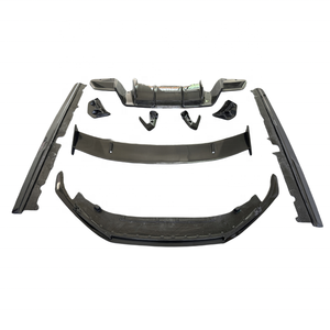 Kit carrosserie Performante Style en fibre de carbone sèche pour <span class=keywords><strong>Audi</strong></span> <span class=keywords><strong>R8</strong></span> : Lame de pare-chocs avant, diffuseur arrière, aileron arrière, jupes latérales - Product Image 1