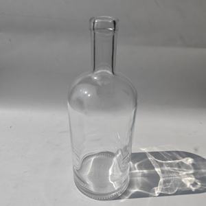 Botella de vidrio blanco de cristal de tequila de 750 ml con logotipo de serigrafía de buena calidad - Product Image 3