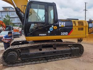 Excavatrice Caterpillar 325D d'occasion, 25 tonnes, modèle 2016, godet de 1,4 m, 90% neuve, vente directe usine - Product Image 6