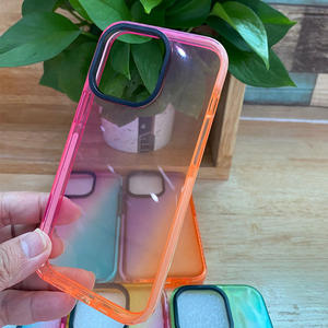 Étui en TPU dégradé résistant à l'usure pour <span class=keywords><strong>iPhone</strong></span> 13 <span class=keywords><strong>Mini</strong></span> avec bord en TPE et fonction d'absorption des chocs par airbag pour un transport facile de poche - Product Image 3