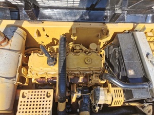 รถขุดไฮดรอลิกตีนตะขาบ CAT 320D มือสอง ขนาด 20 ตัน พร้อมบุ้งกี๋ขุดขนาด 0.9 ลูกบาศก์เมตร สภาพดี - Product Image 6